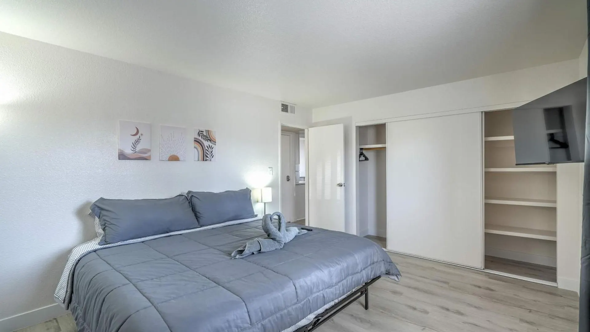 فيلا Vegas Getaway Near Strip! Sleeps 6! لاس فيغاس